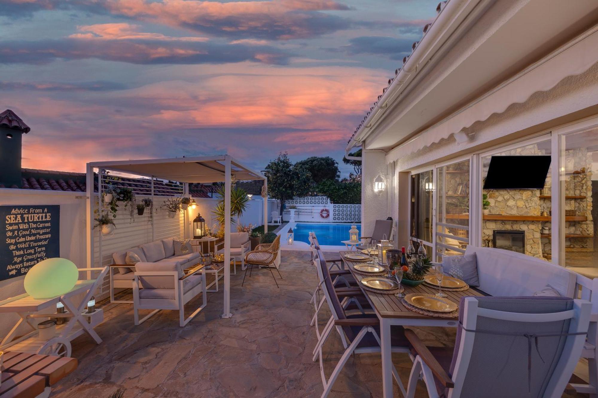 Villa Casacara Marbella Beachside Costabella -Spain Dış mekan fotoğraf